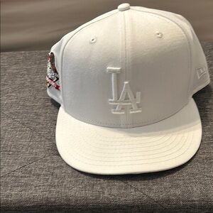 White LA Dodgers hat